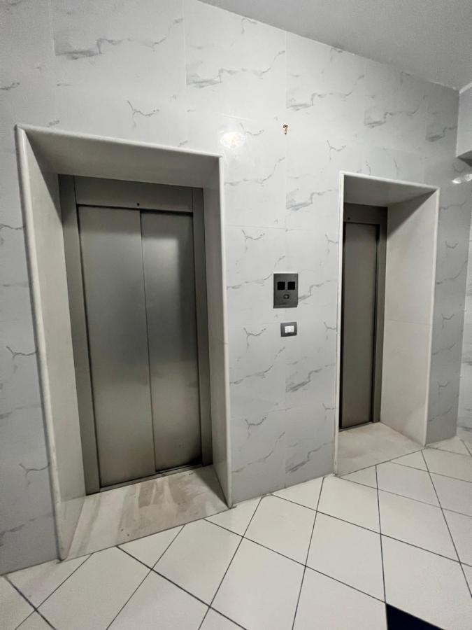 Апартаменты Comfy Apartament Влёра Экстерьер фото